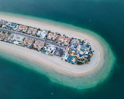 Ultra-Luxury Dubai Resorts With Royal Suite Residences